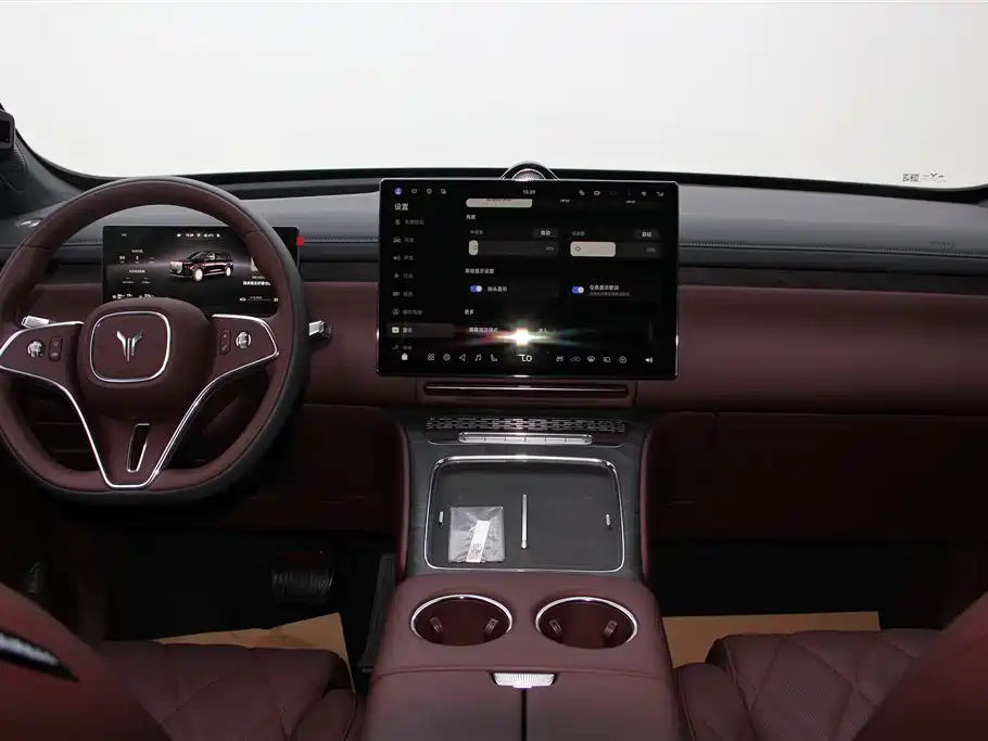 Voyah Auto VOYAH Taisan 2026 Model Base фото 14