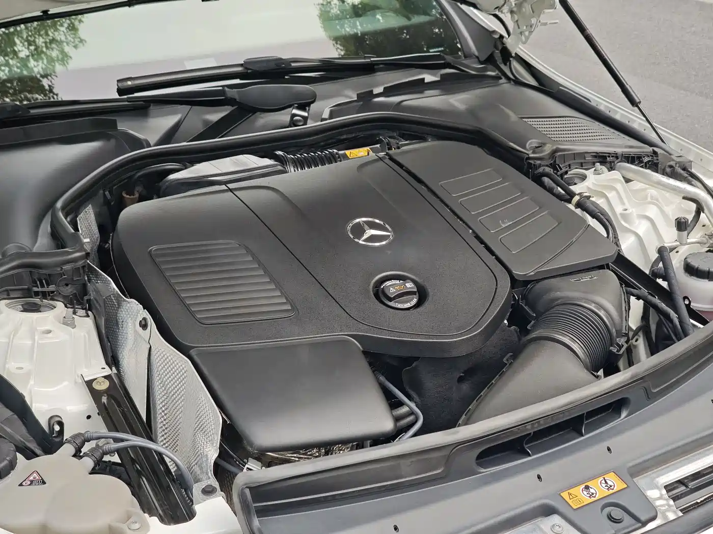Mercedes-Benz C-Class 2023 C 260 L Sport фото 14
