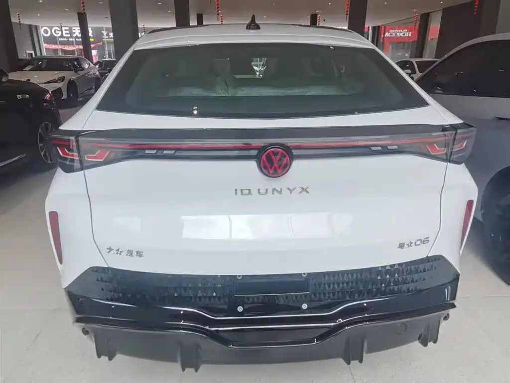 Volkswagen Unique 06 2026 2025 Pure