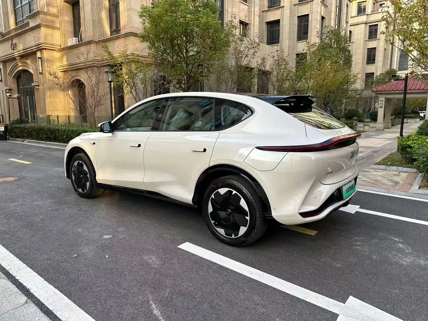 ZHIJI AUTOMOBILE ZHIJI LS7