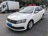 Photo 1 - Volkswagen Lavida
