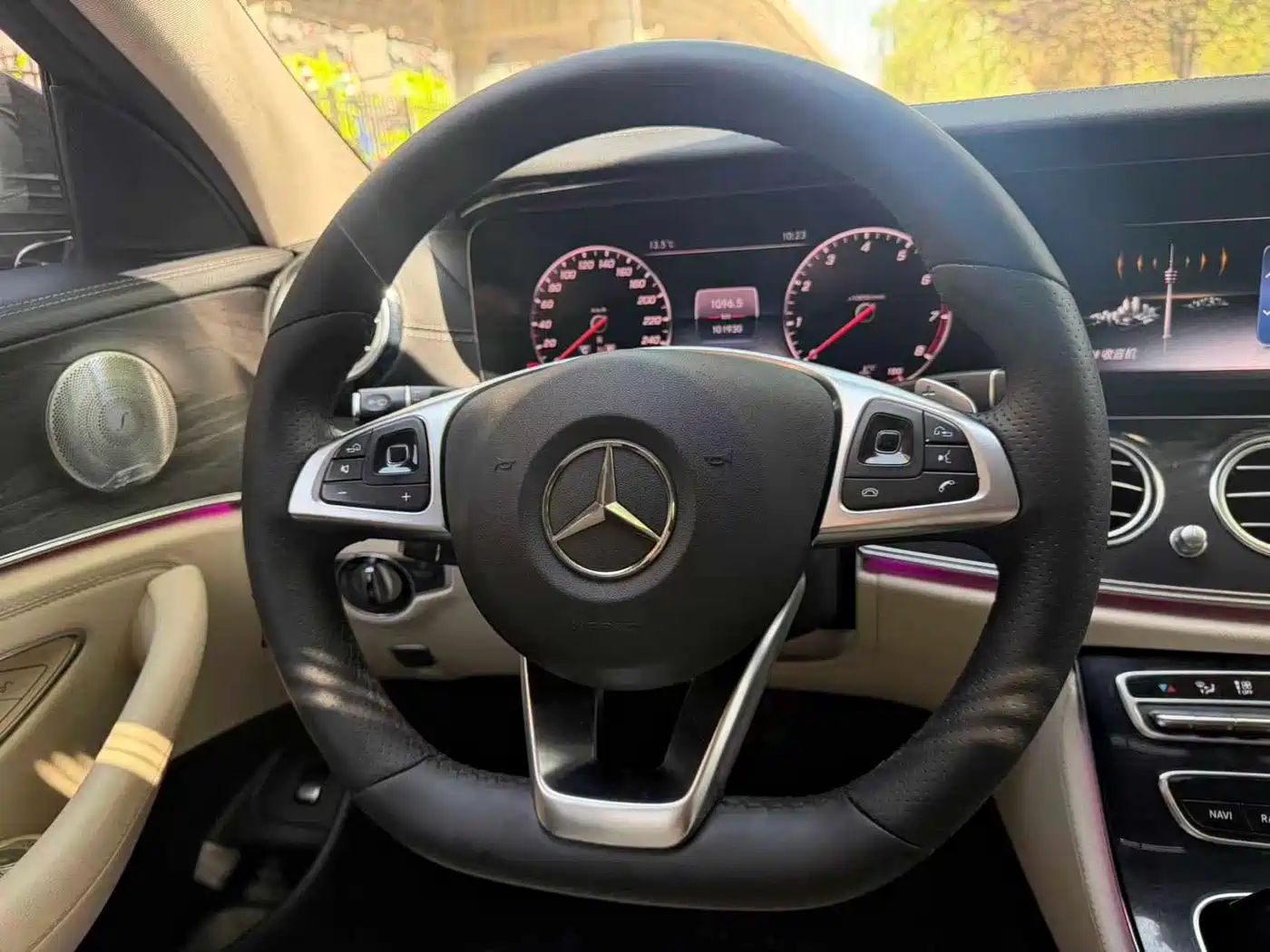 Mercedes-Benz E-Class 2017 E 300 L Sport Fashion фото 9