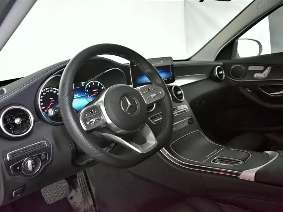 Mercedes-Benz C-Class 2020 C 260 L Sport фото 6
