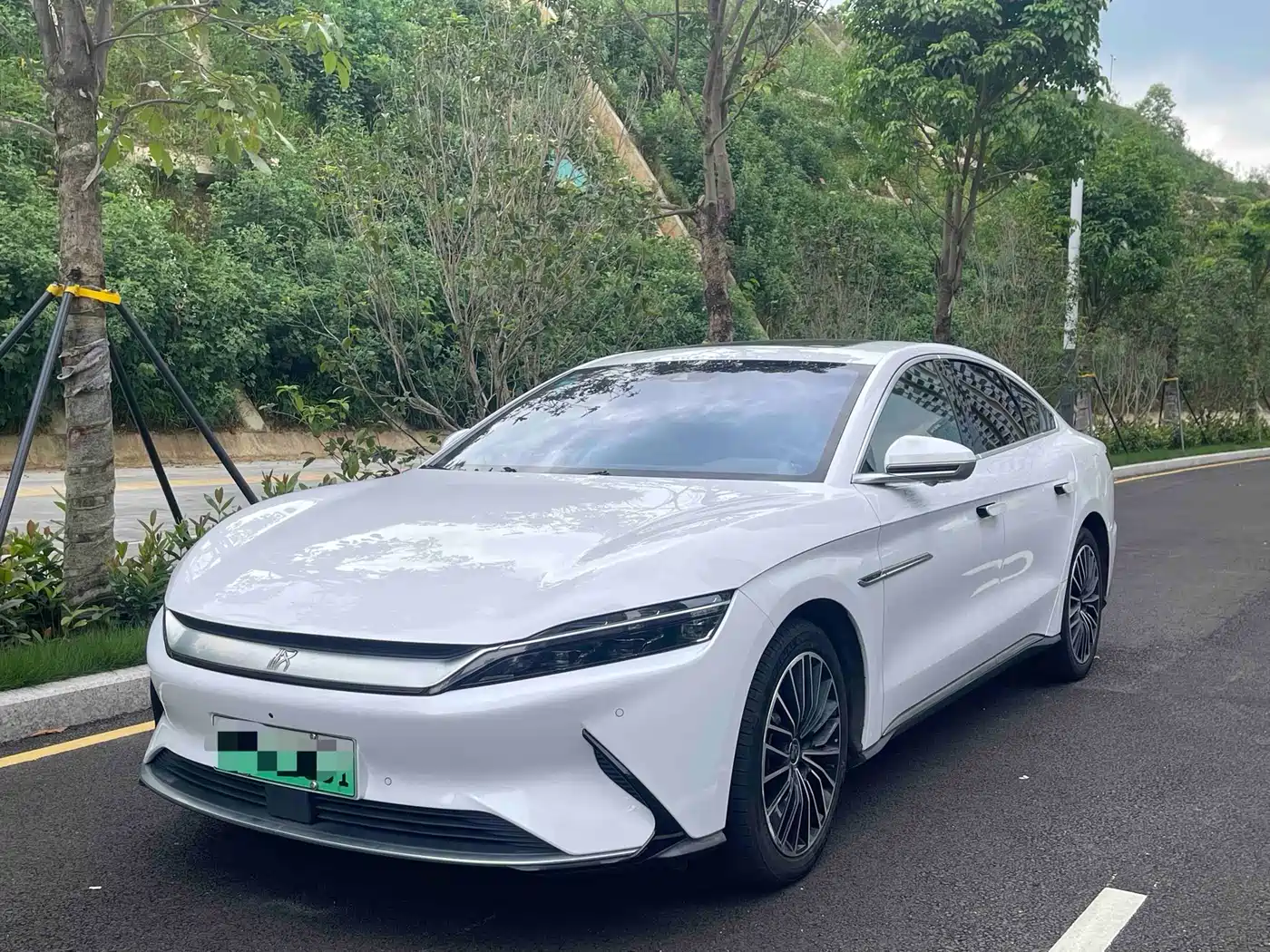 BYD Han 2020 EV Extended Range Luxury