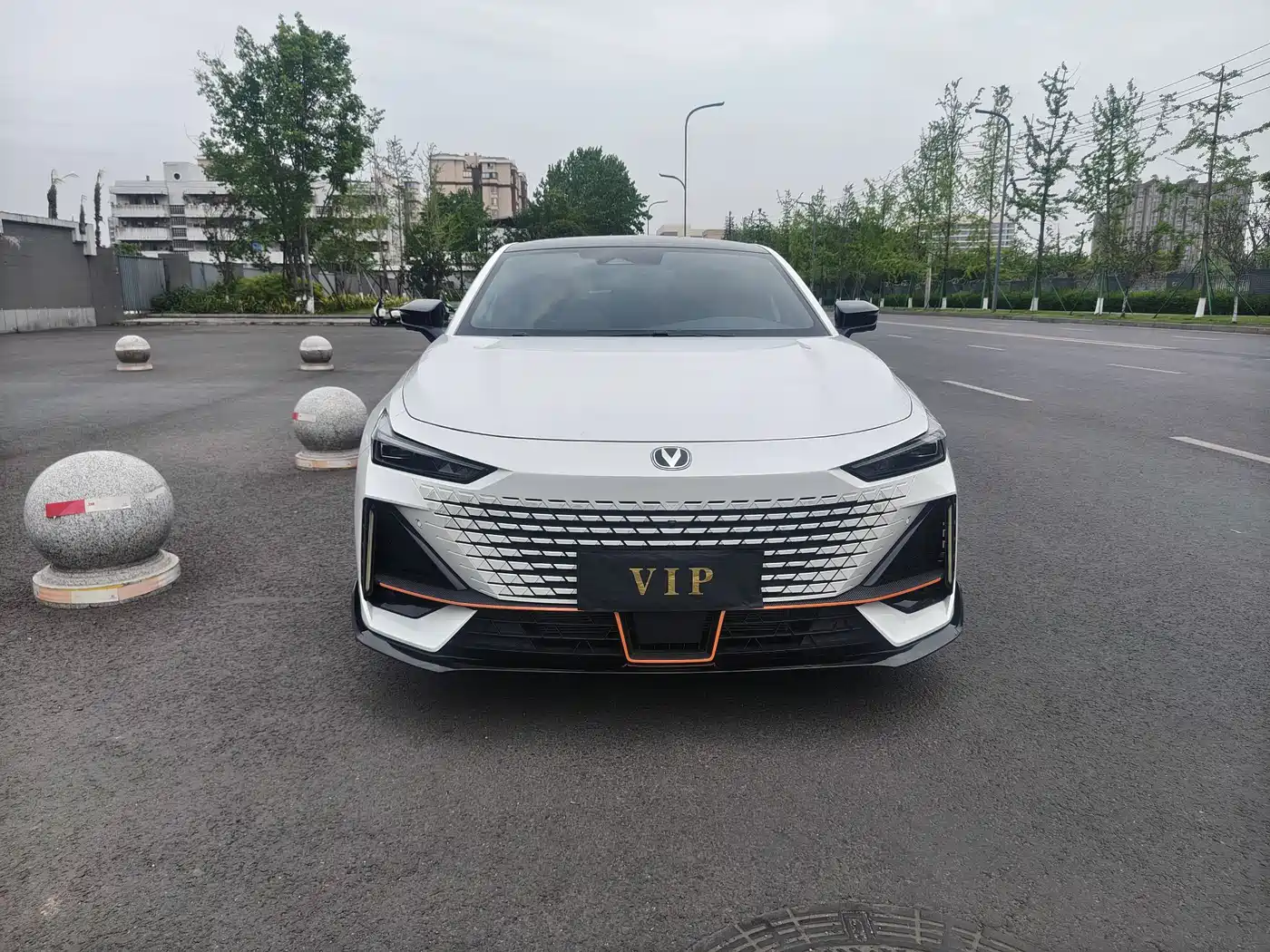 CHANGAN UNI-V