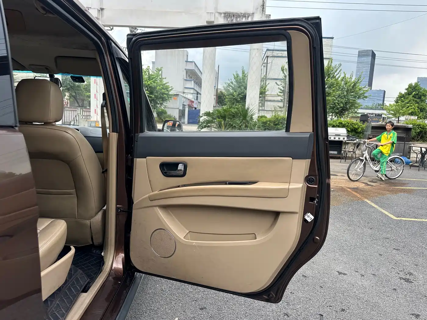 Фото 14 - Wuling Motors Wuling Hongguang