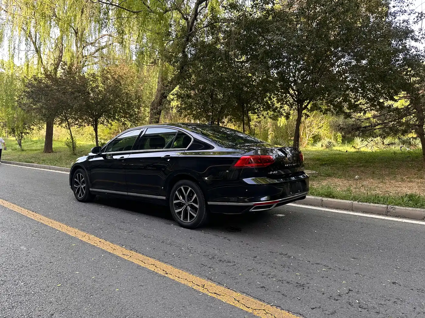 Volkswagen Magotan 2020 330TSI DSG Leading фото 4