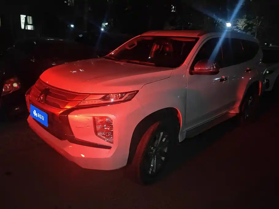 Mitsubishi Pajero Sport (Import) 2020 — пригон из Китая