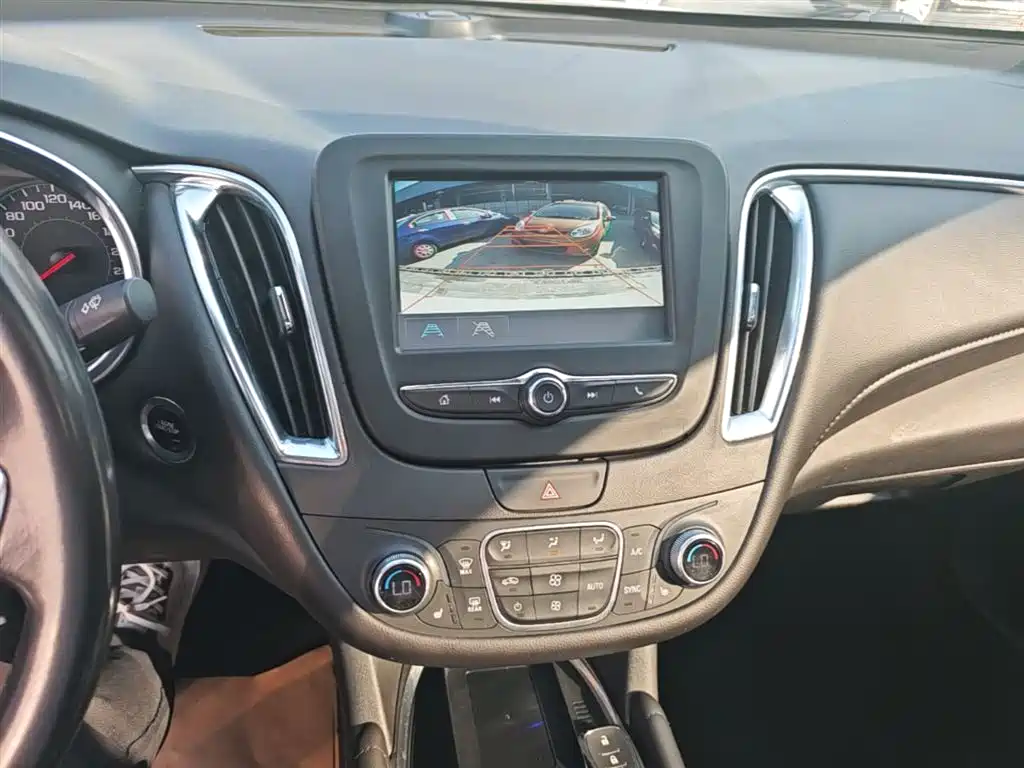 Chevrolet Malibu XL 2018 530T Auto RuiChi Edition фото 13