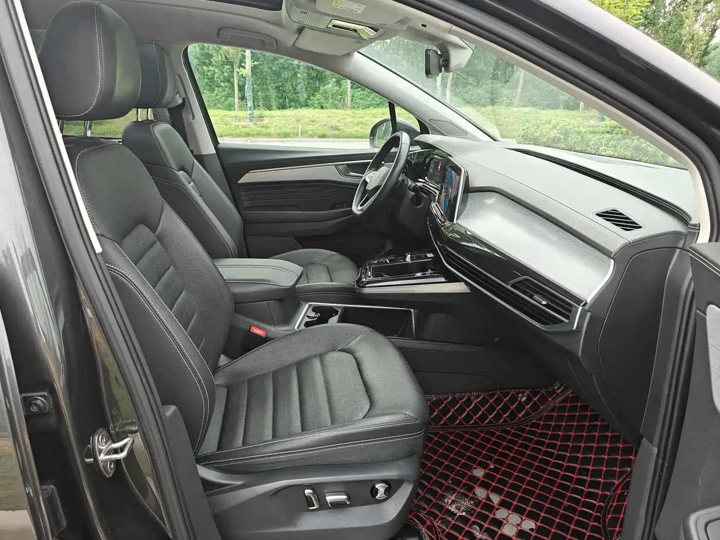 Volkswagen Talagon 2022 380TSI 4WD Luxury Premium Pro Edition 6-seater фото 13