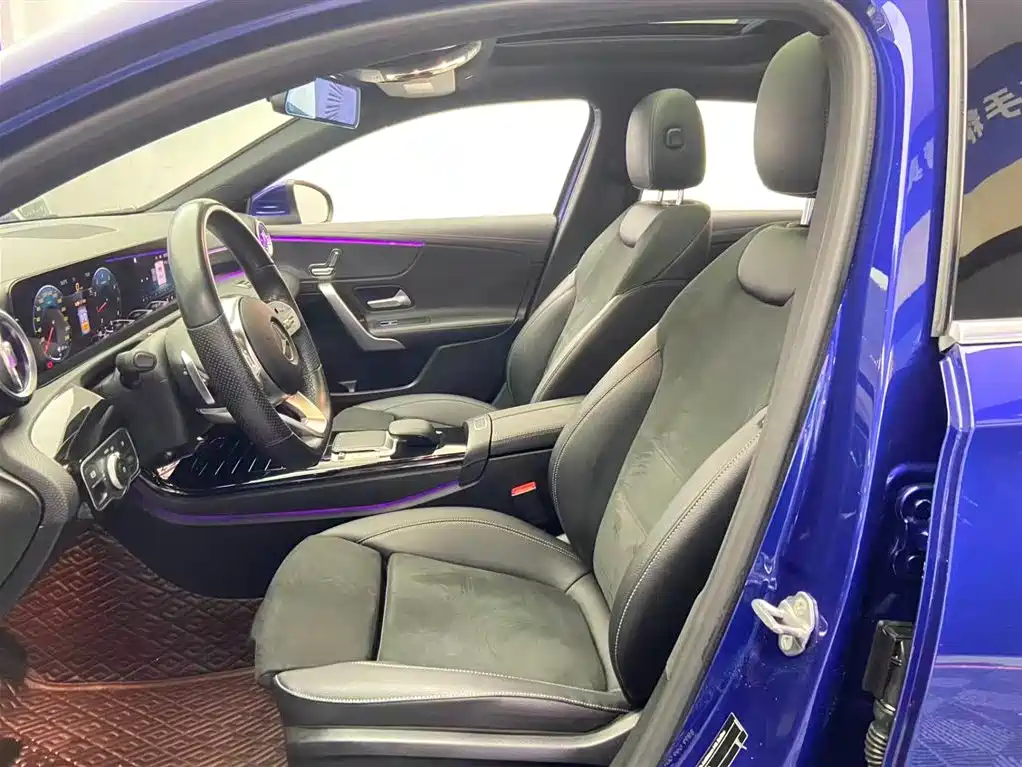 MERCEDES-BENZ A CLASS