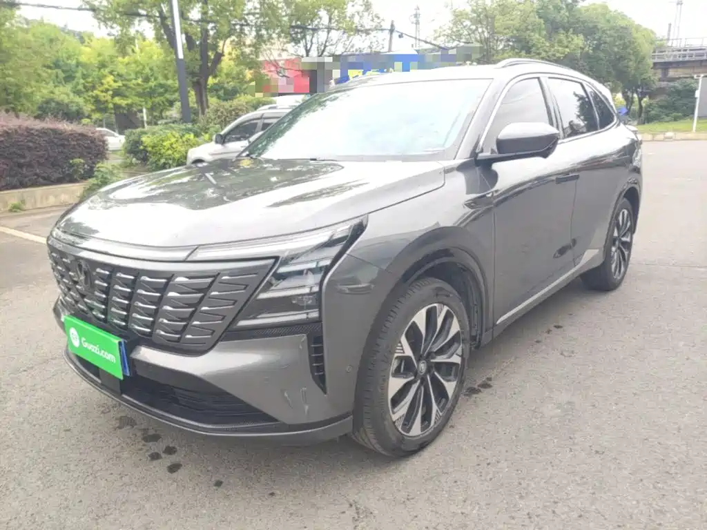 Changan CS75 PLUS 2025 4th Gen UItra 2.0T New Blue Whale Smart Power Type
