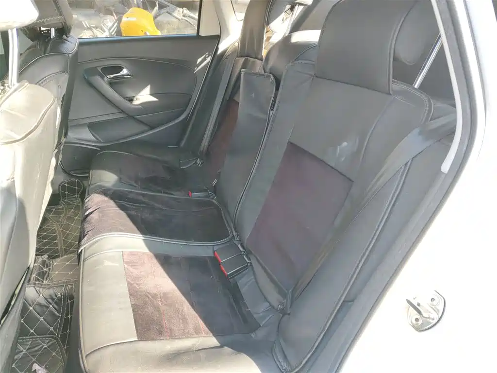 Volkswagen Polo 2018 1.5L Auto Comfort фото 15