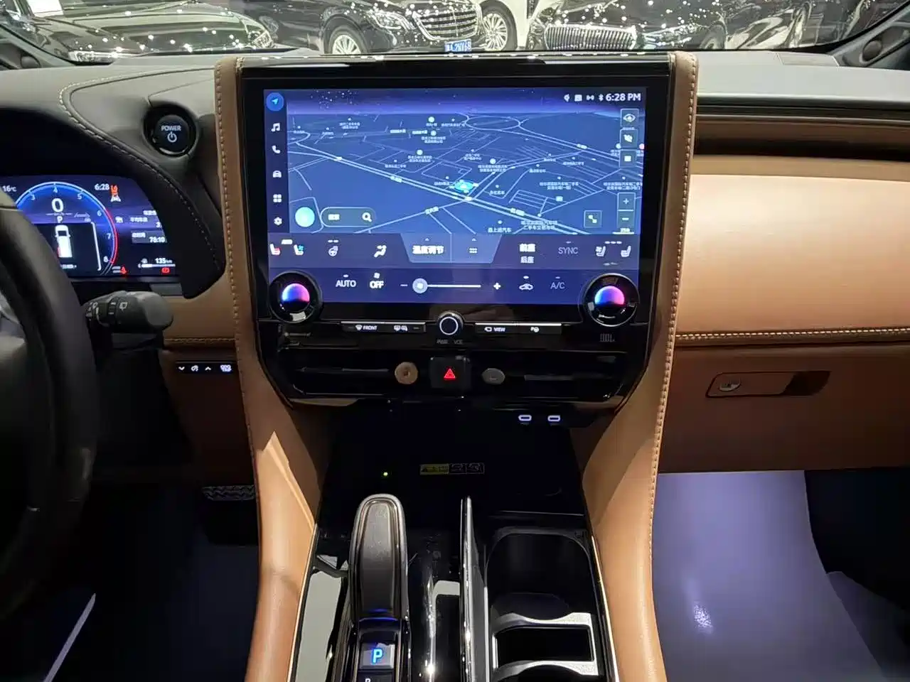 Toyota Vellfire 2024 2023 Crown Hybrid 2.5L HV Ultimate