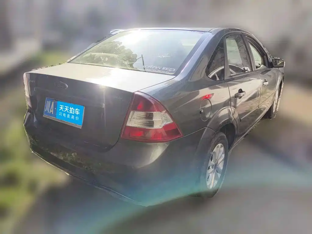 Ford Focus 2011 2011 Sedan 1.8L Automatic Fashion