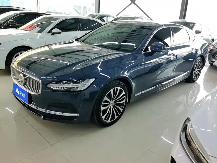 Volvo S90 2023 — пригон из Китая
