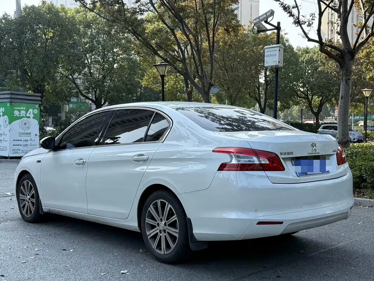 صورة 5 - Peugeot 408