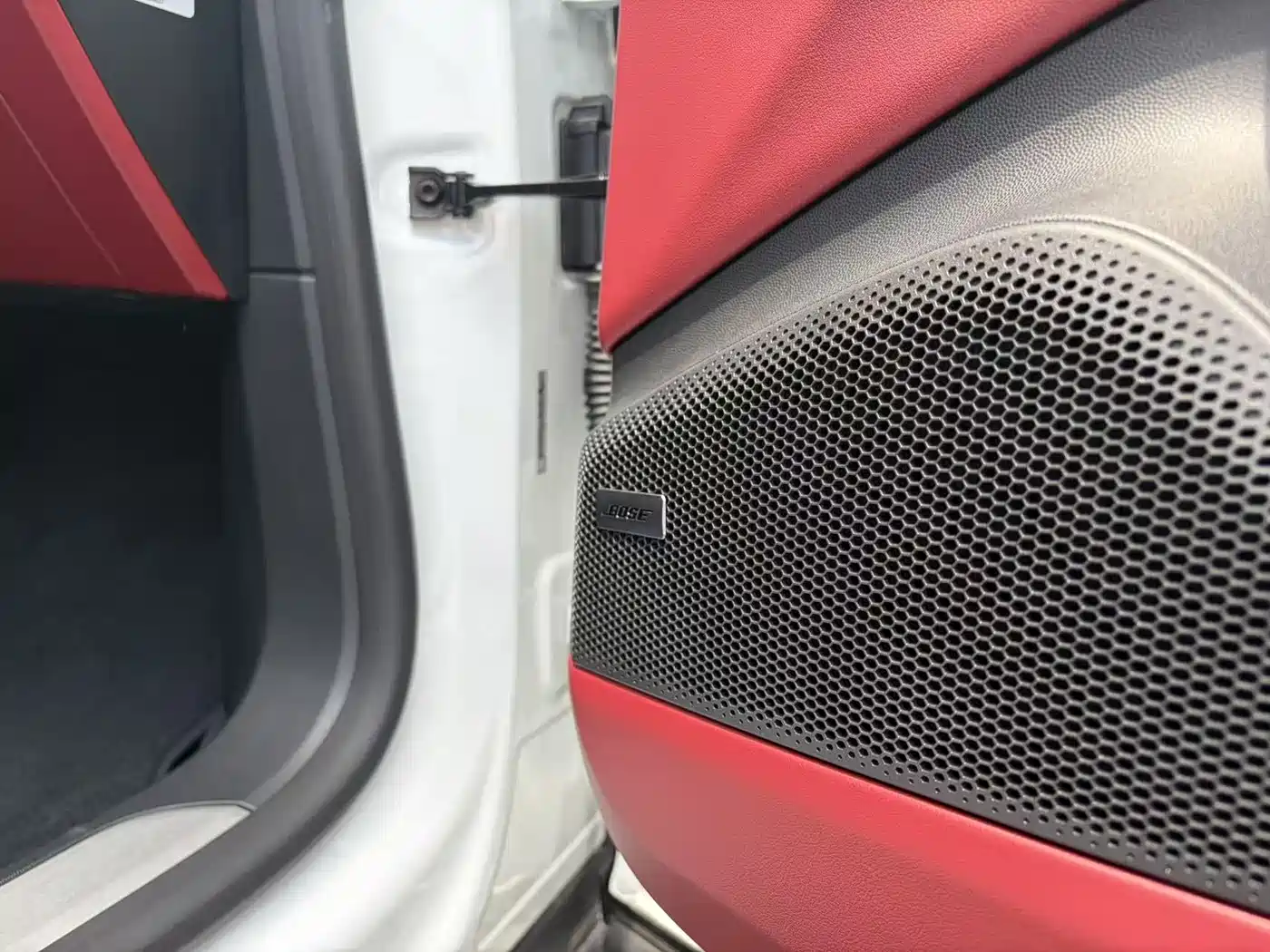 Porsche Macan EV 2025 2024 Macan 4