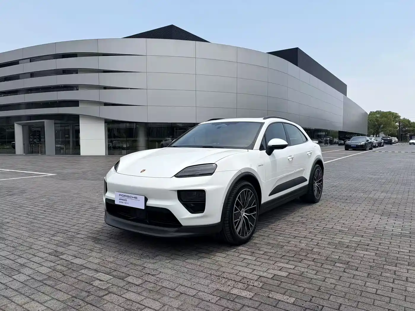 Porsche Macan EV 2024 Macan 4