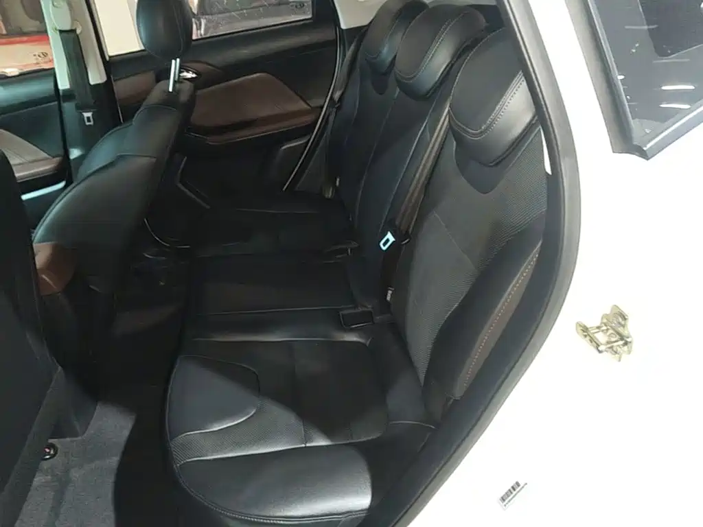 BAIC Changhe Q35 2018 2016 1.5L Manual Smart Edition
