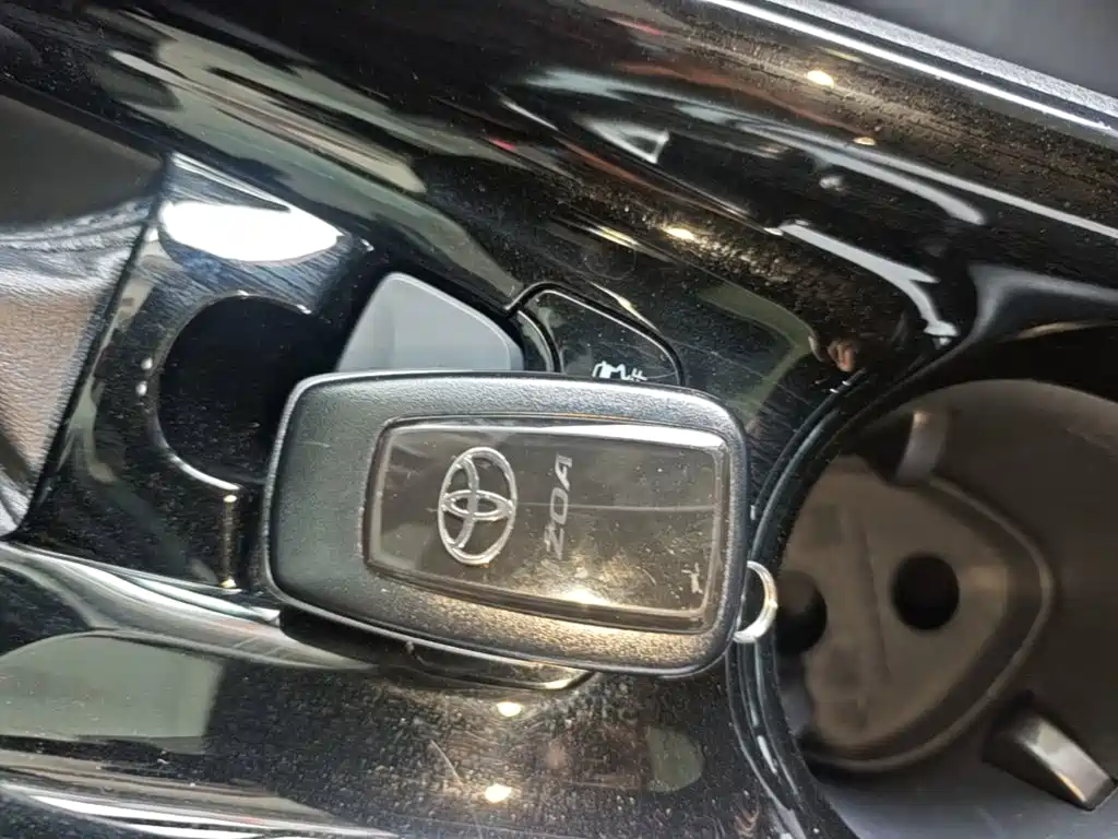 Toyota IZOA 2021 2020 2.0L Yi Xiang Edition