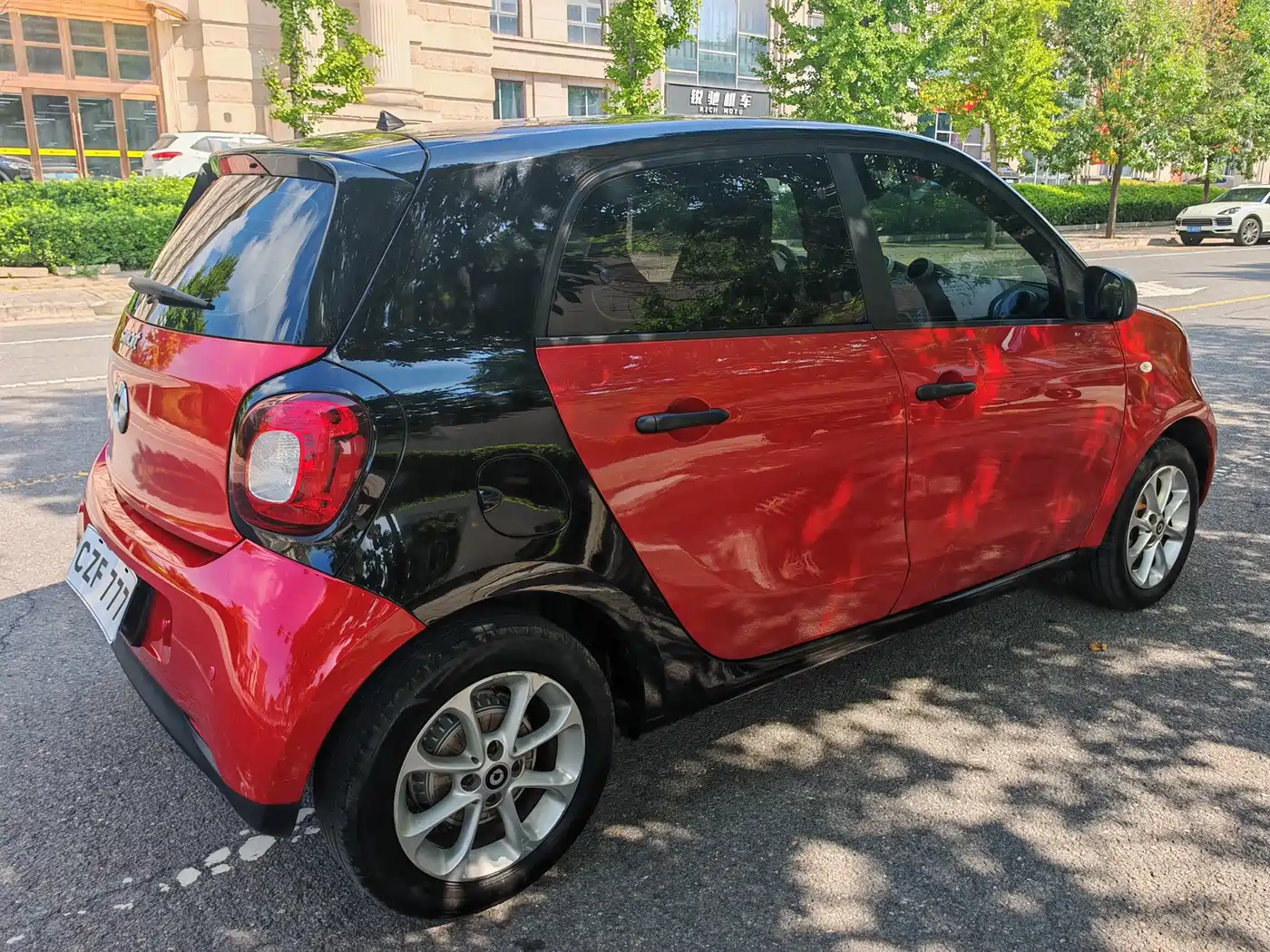 smart forfour 2019 2018 1.0L 52kW Agile Edition