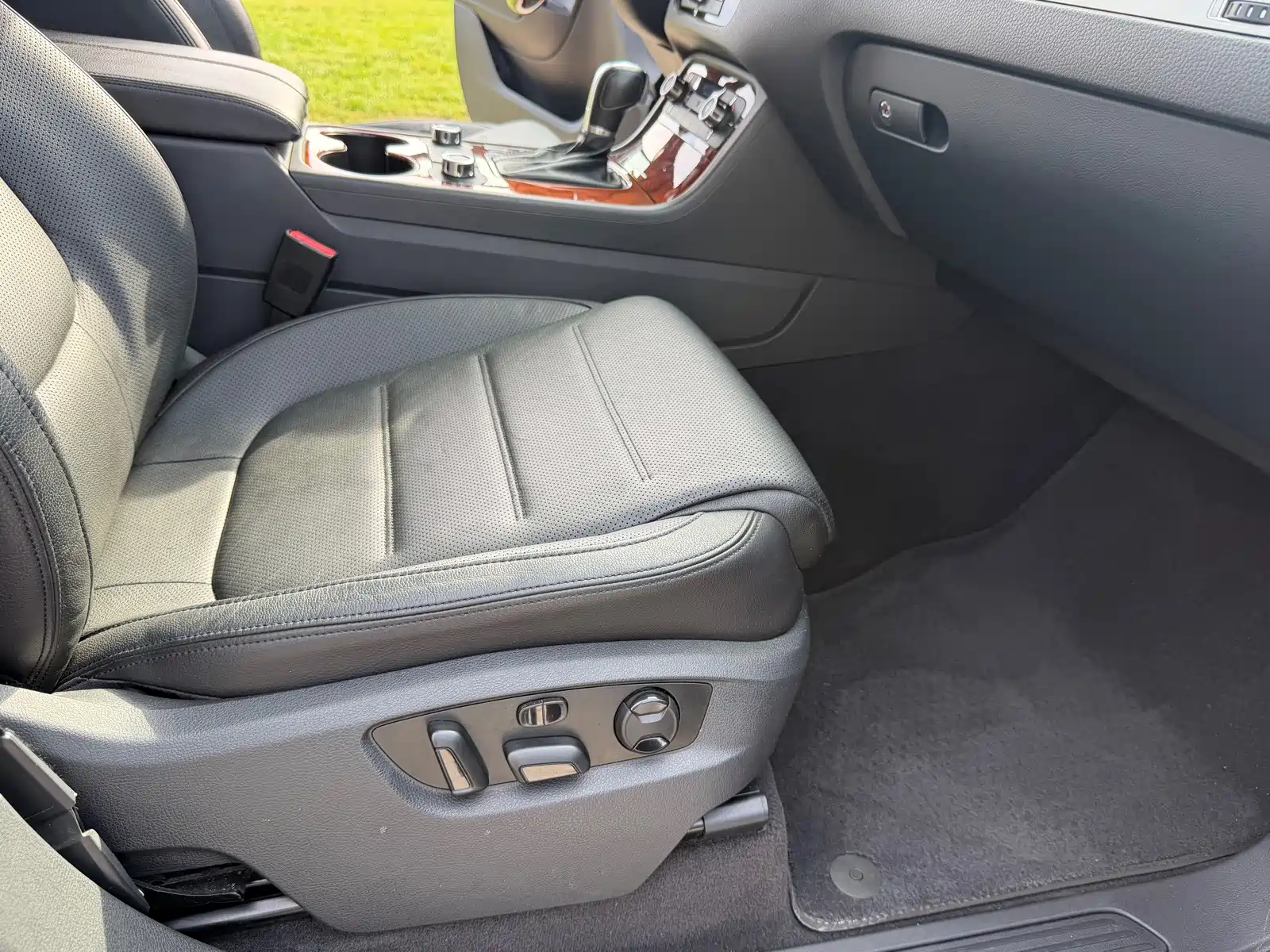 Фото 7 - Volkswagen Touareg
