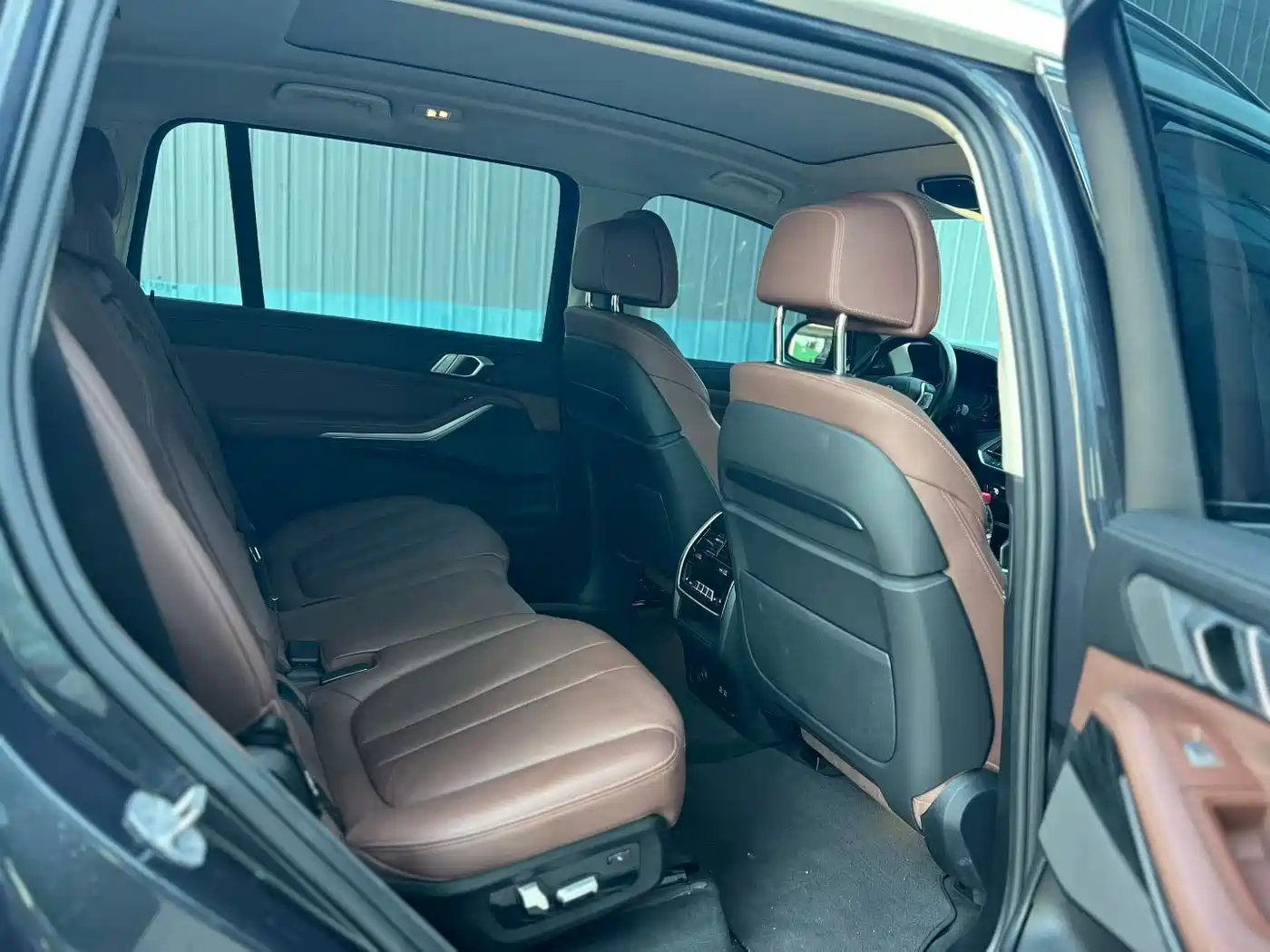 Фото 10 - BMW X7