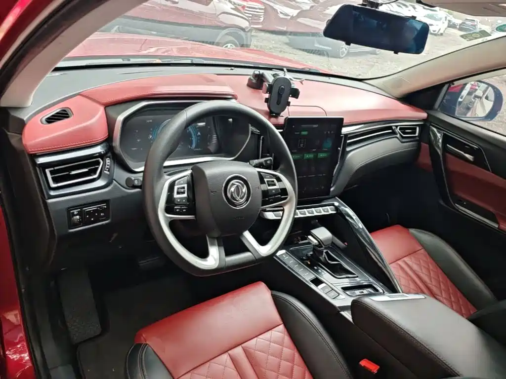 Dongfeng Fengxing Fengxing T5 2019 2018 230T CVT Smart Joy Type