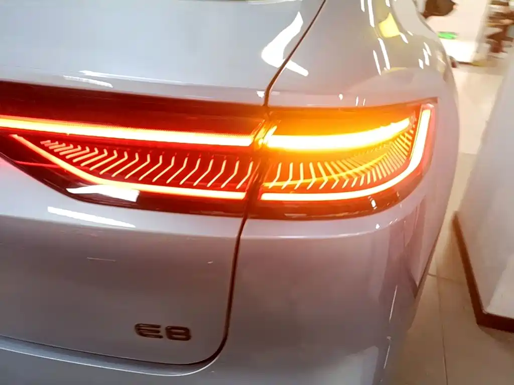Geely Galaxy Galaxy E8 2025 2025 620km AWD Starship LiDAR Smart Drive Edition