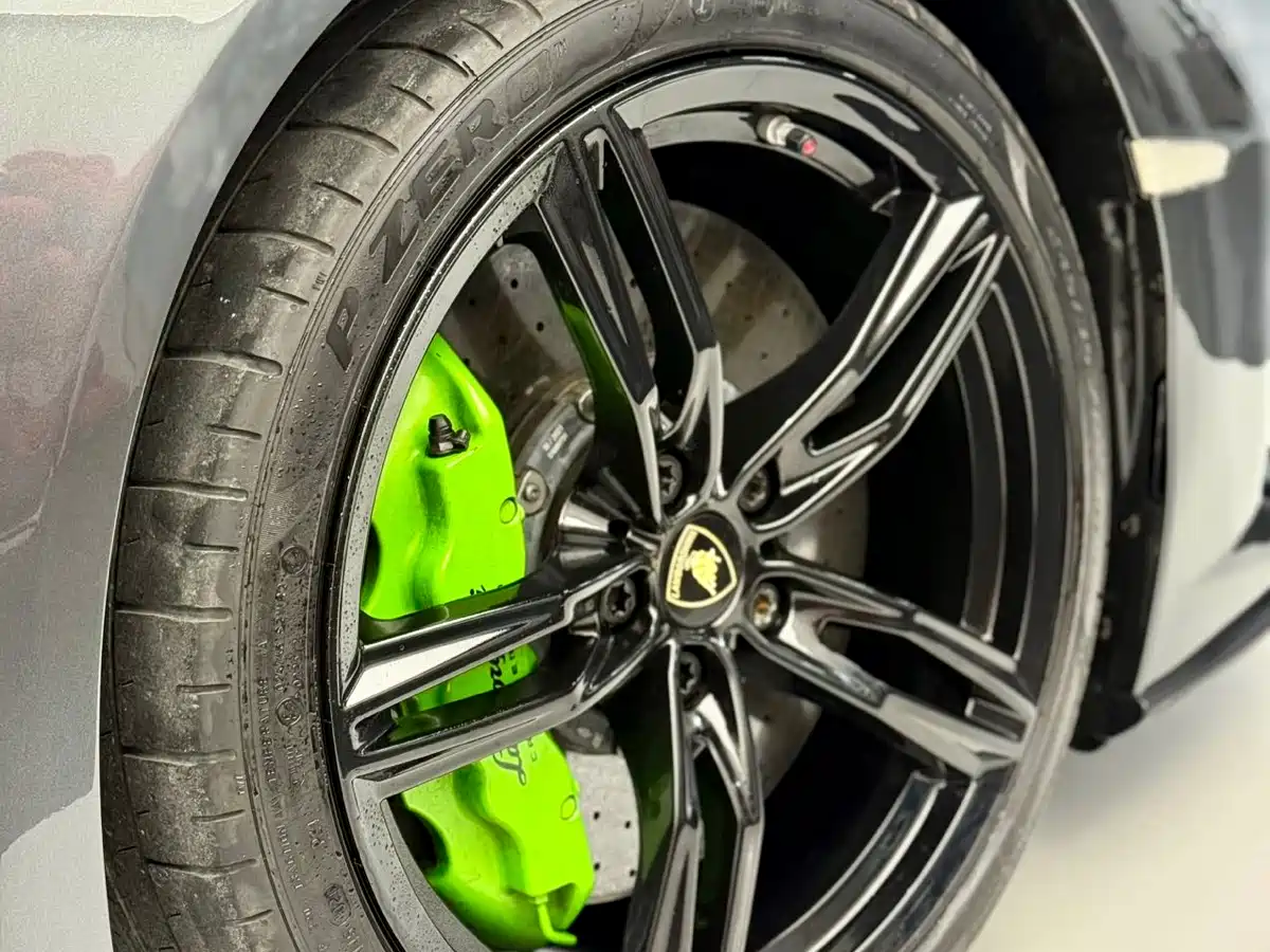Lamborghini Huracán 2020 Huracán EVO RWD фото 16