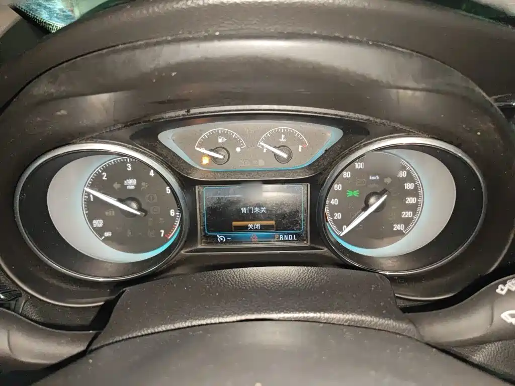 Фото 4 - Buick Envision Plus