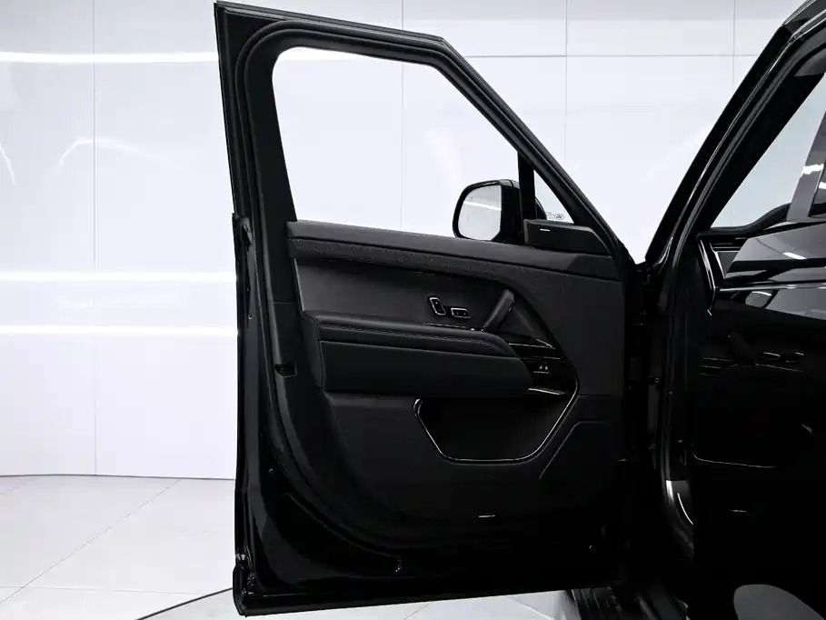 Land Rover Range Rover Sport 2025 2025 360PS S