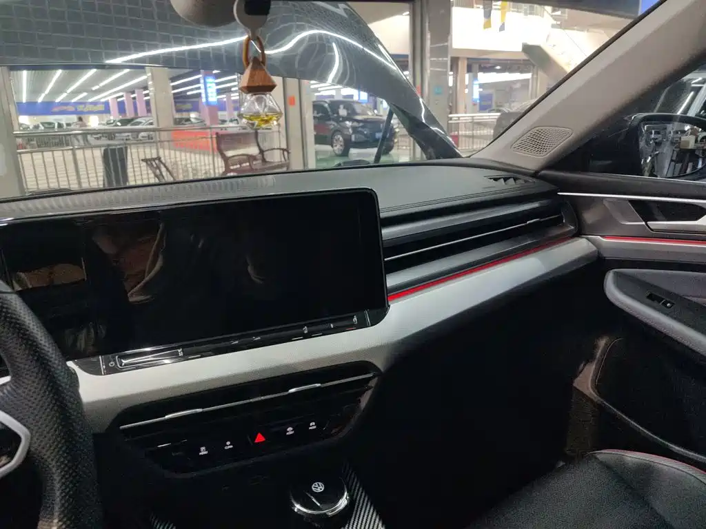 Volkswagen Lamando, миниатюра 6