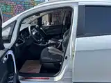 Фото 4 - Geely Vision X3