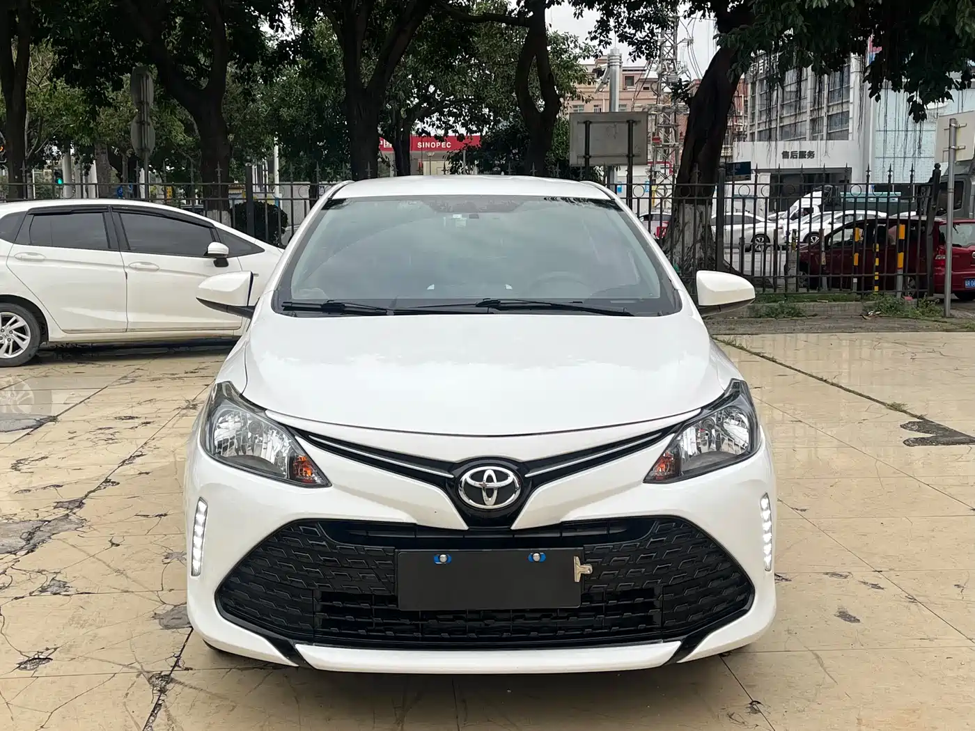 Toyota Vios FS 2017 1.5L CVT Fengchi Edition фото 2