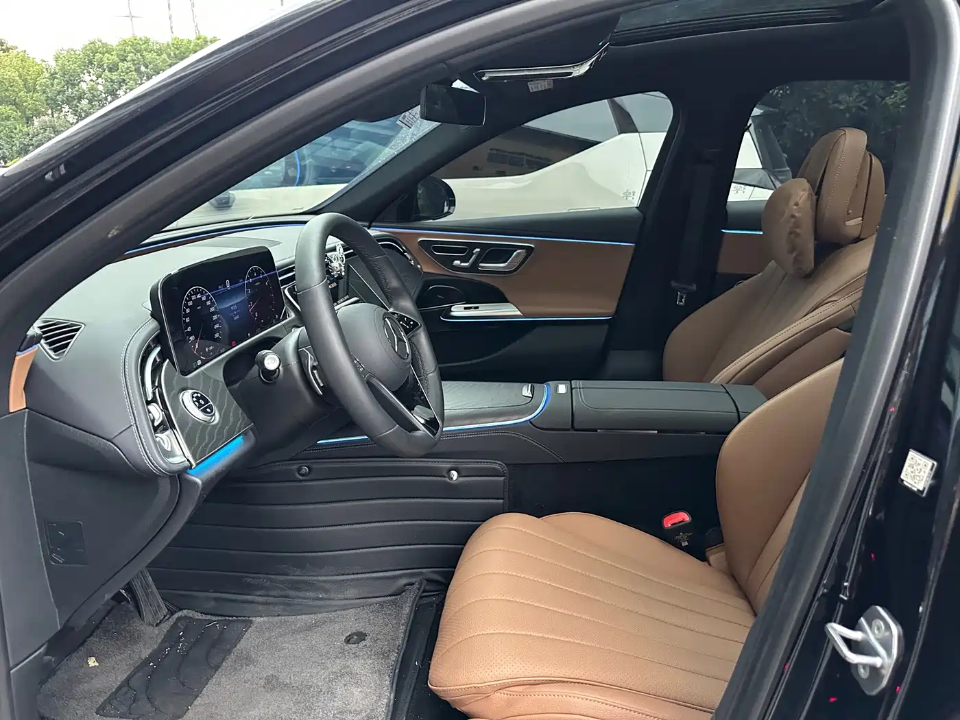 Mercedes-Benz E-Class 2026 2026 E 260 L Classic Edition