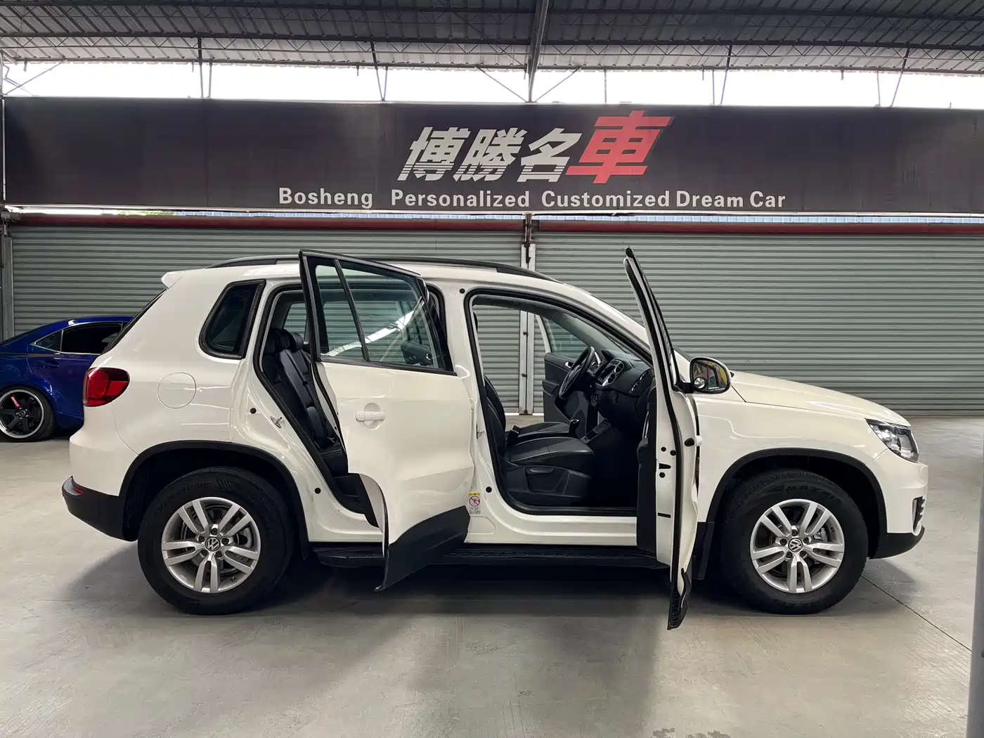 Volkswagen Tiguan 2013 1.8TSI Auto 2WD Trend Edition фото 12