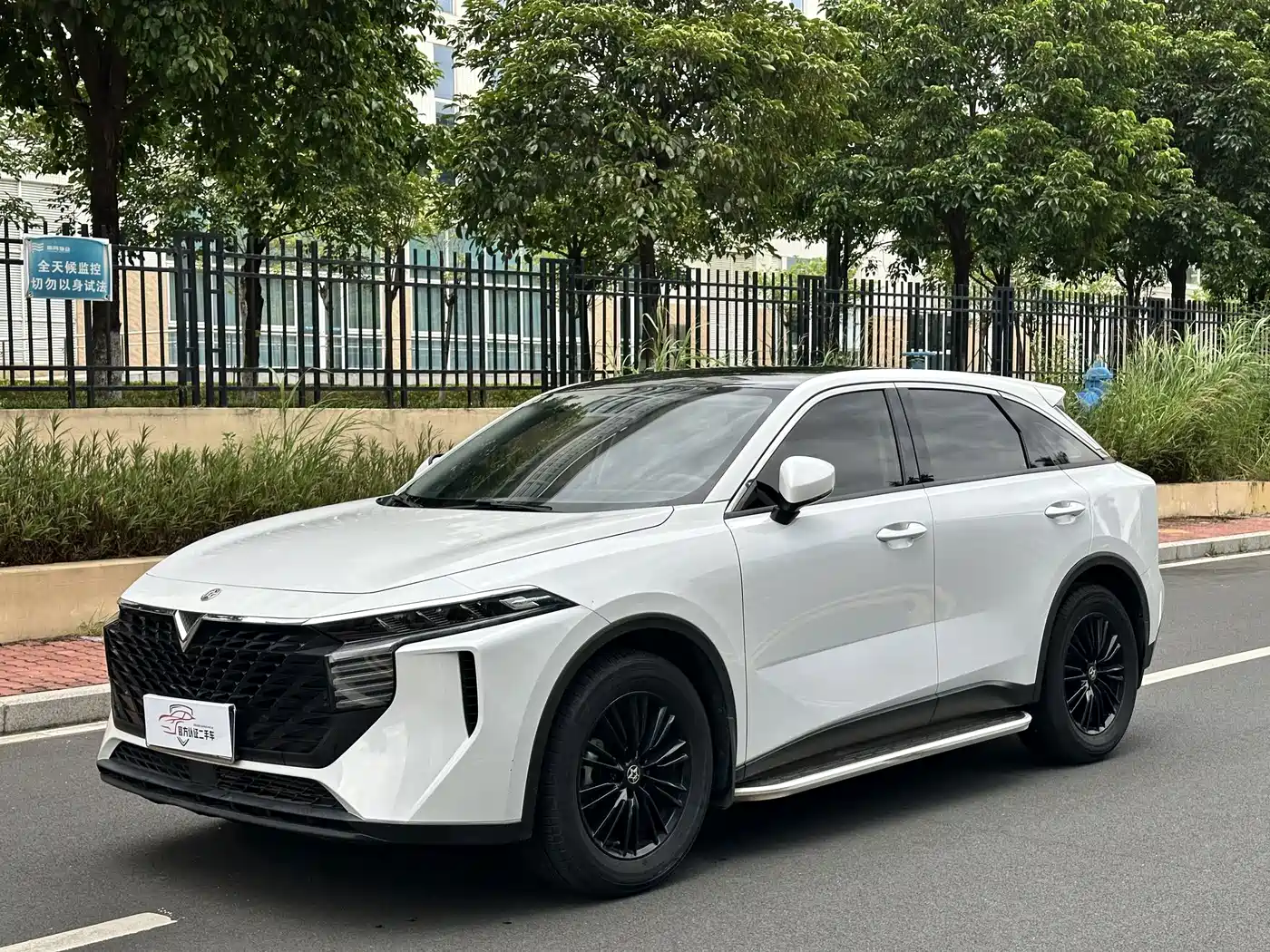 Venucia Big V 2022 2021 260T Idol Edition