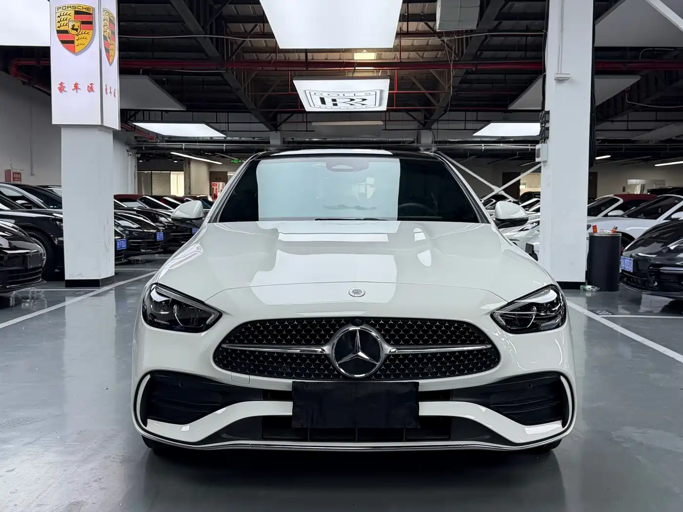 Mercedes-Benz C-Class 2023 Facelift C 260 L Sport Edition фото 2
