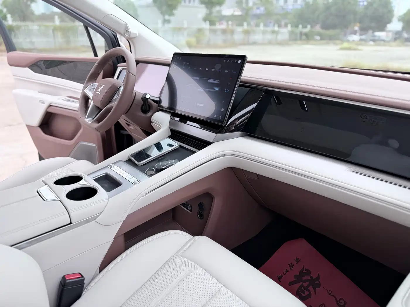 BYD Xia 2025 2025 DM-i 1.5T 180km Surpass Edition