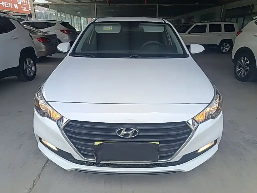 HYUNDAI ACCEPT