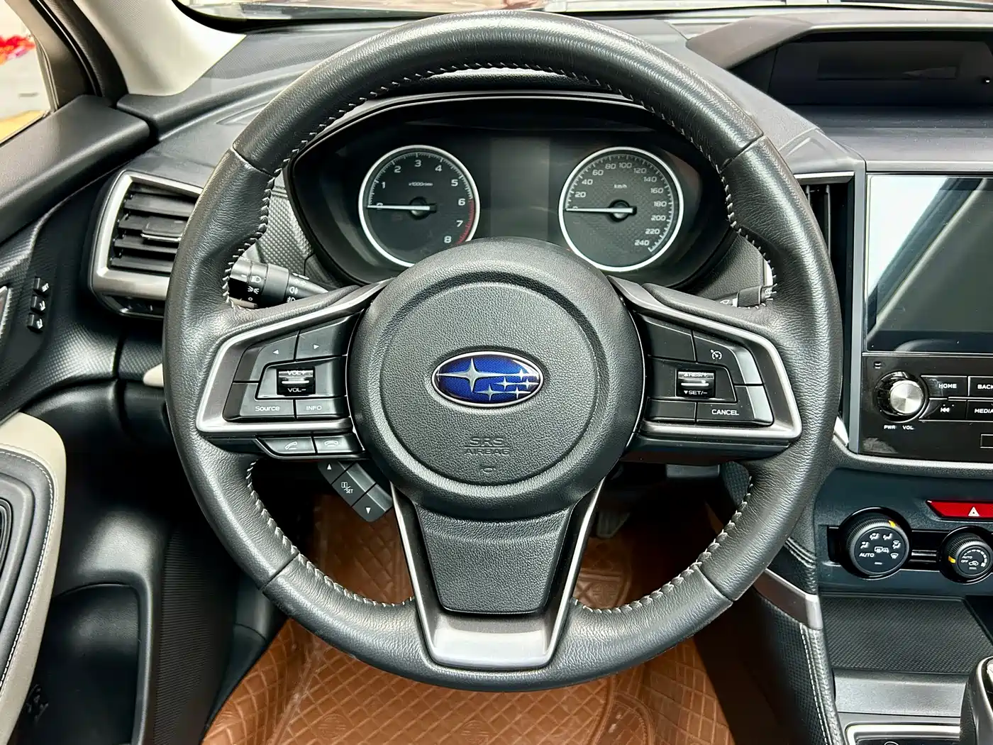 Subaru Forester 2022 2.0i AWD Luxury Edition фото 14