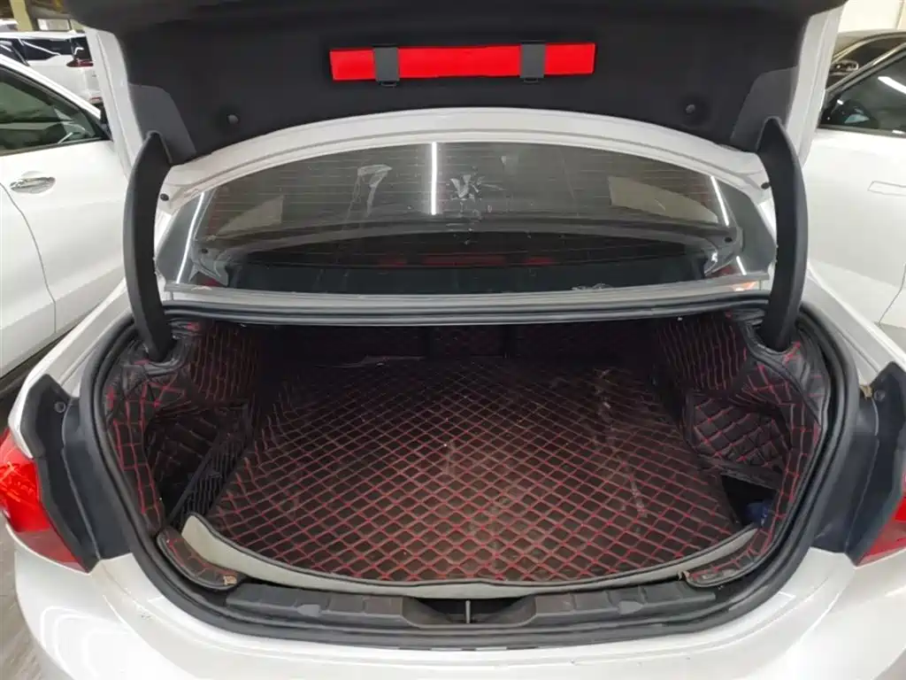 BMW 1 Series 2017 120i Design Package фото 19
