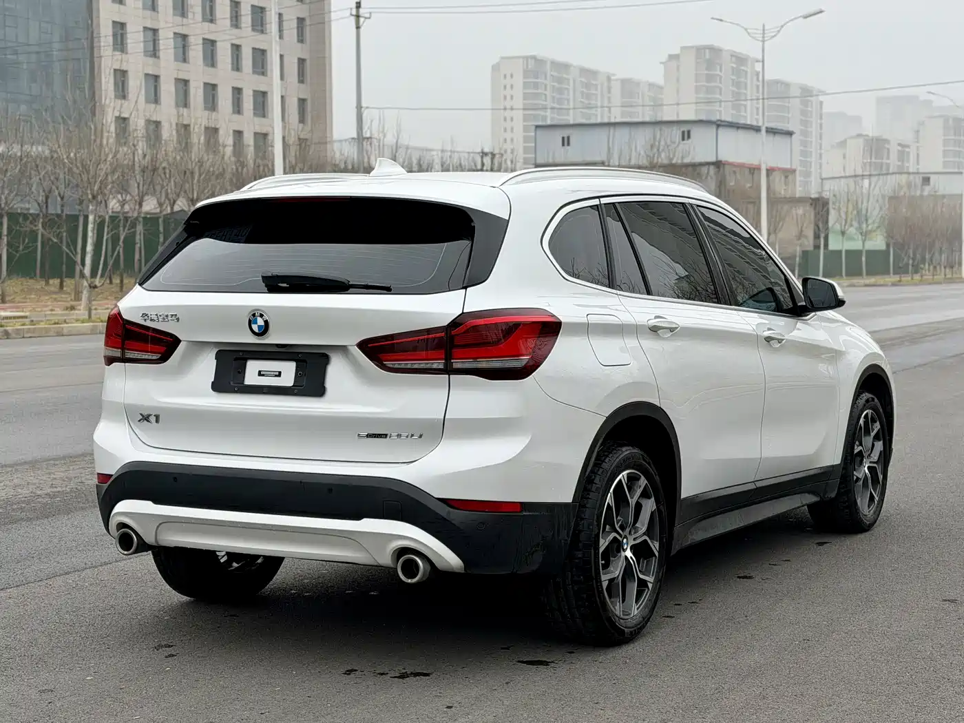 BMW X1 2022 sDrive25Li Leading фото 18
