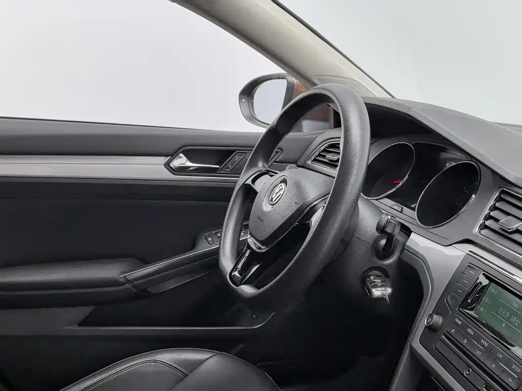 Photo 22 - Volkswagen Lamando