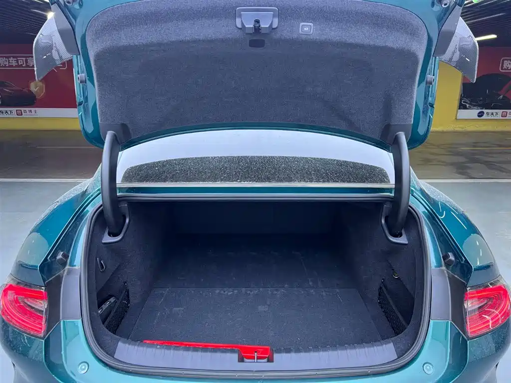 XIAOMI CAR XIAOMI SU7 ULTRA