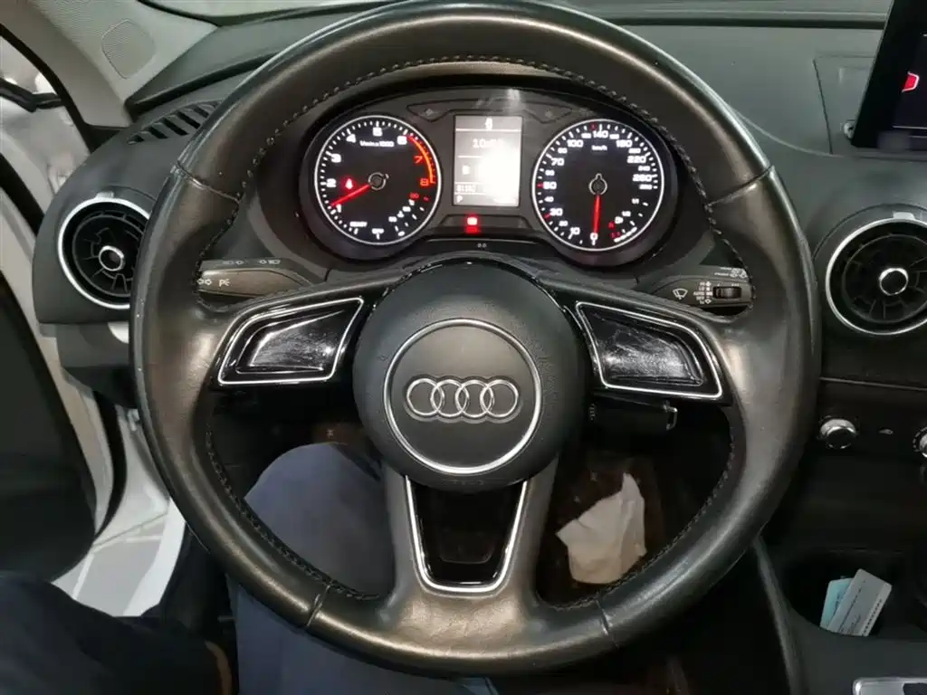 Audi A3 2017 Sportback 35 TFSI Progressive фото 11