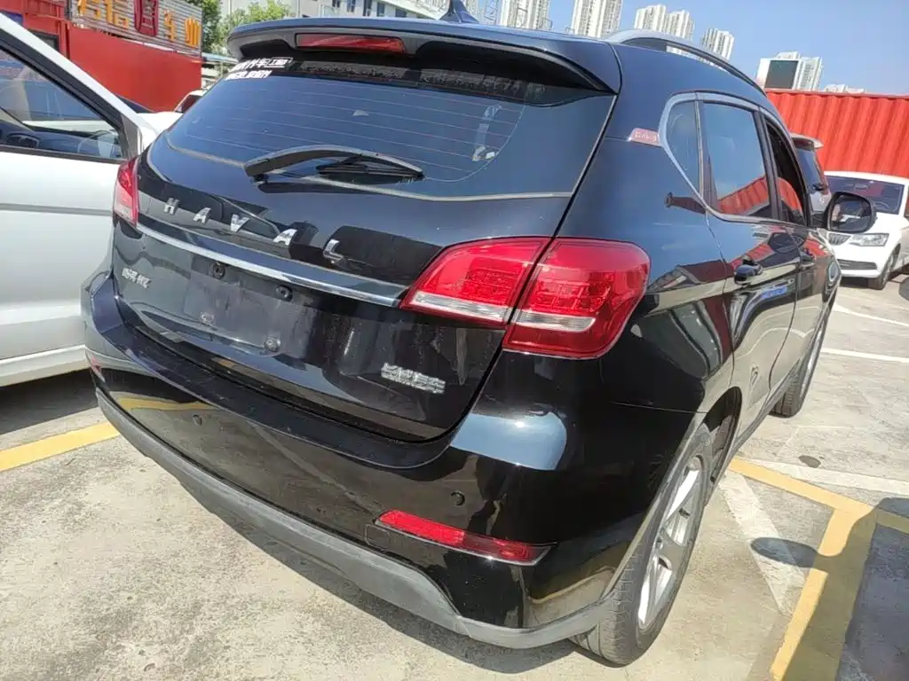 Фото 7 - Haval H2