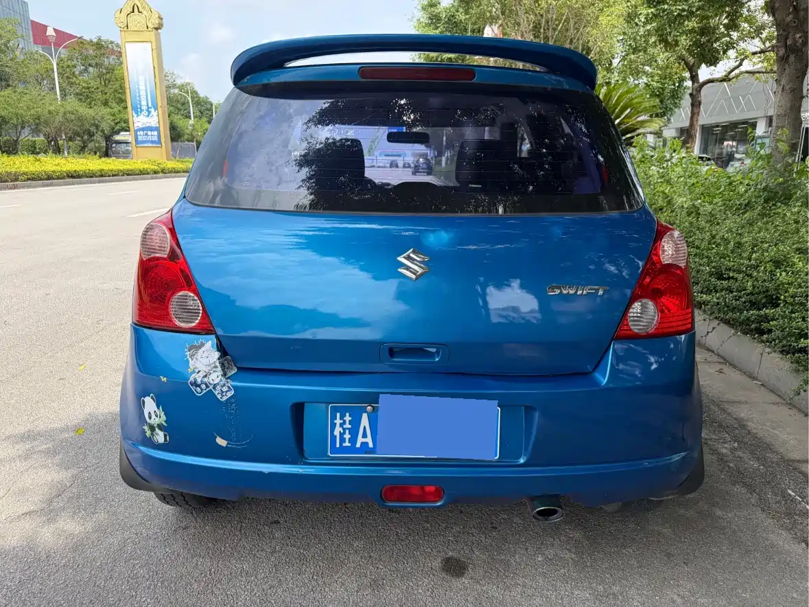 Suzuki Swift 2011 2011 1.3L Manual Fashion